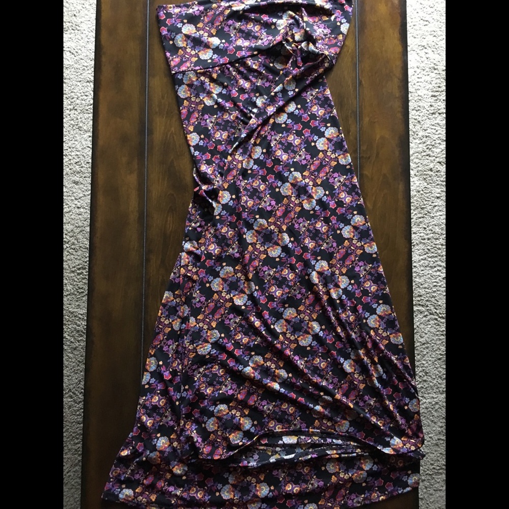 Large LuLaRoe maxi skirt